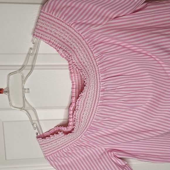 Vineyard Vines Pink White Striped Off The Shoulder Top Size M - Picture 3 of 9